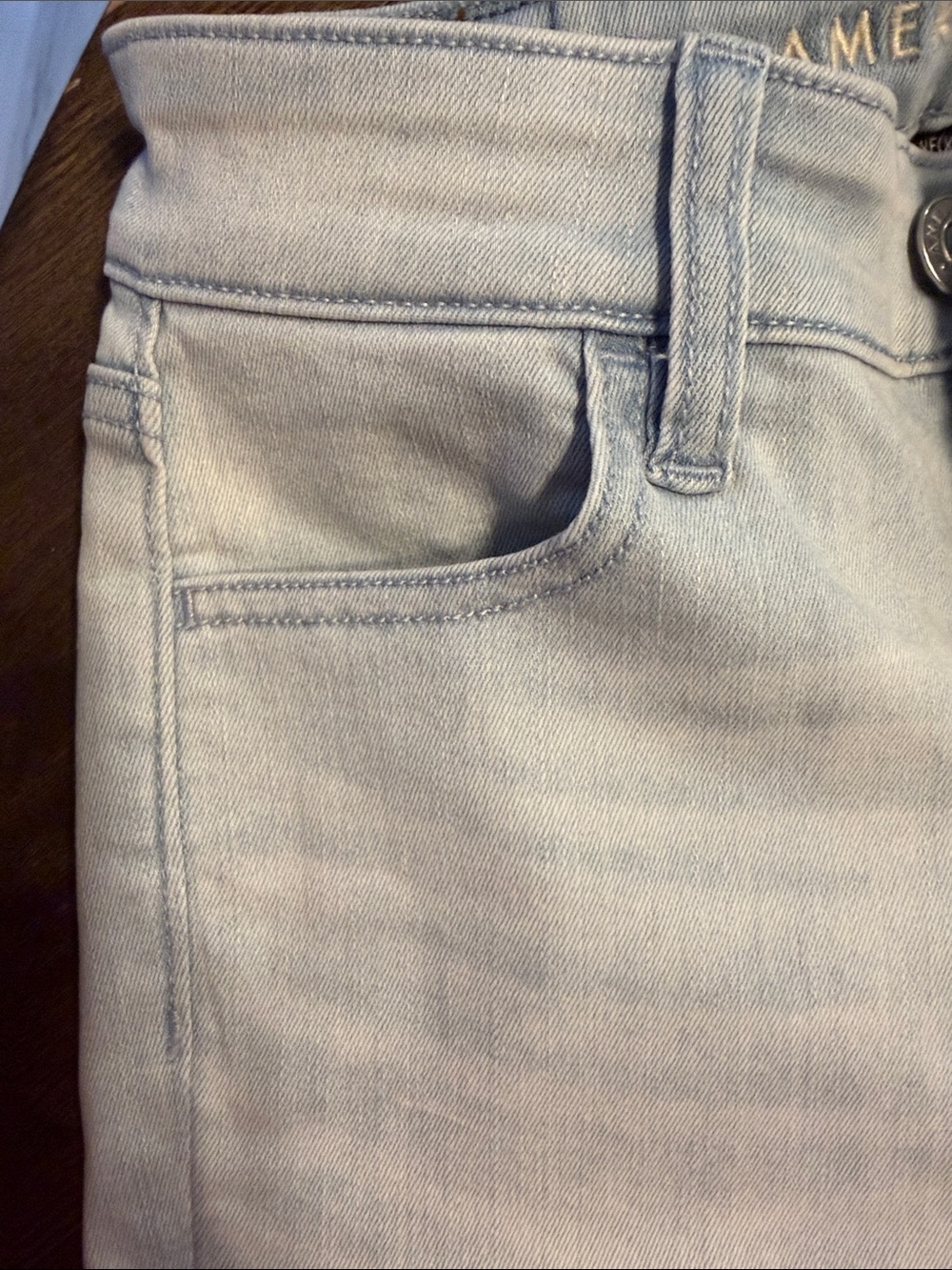 American Eagle Outfitters Light Wash Skinny Jeans NWT - Picture 8 of 11